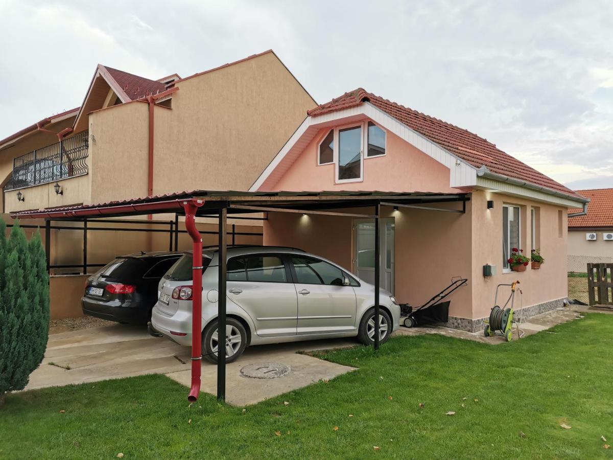 Casuta Cu Tei Villa Oradea Exterior photo